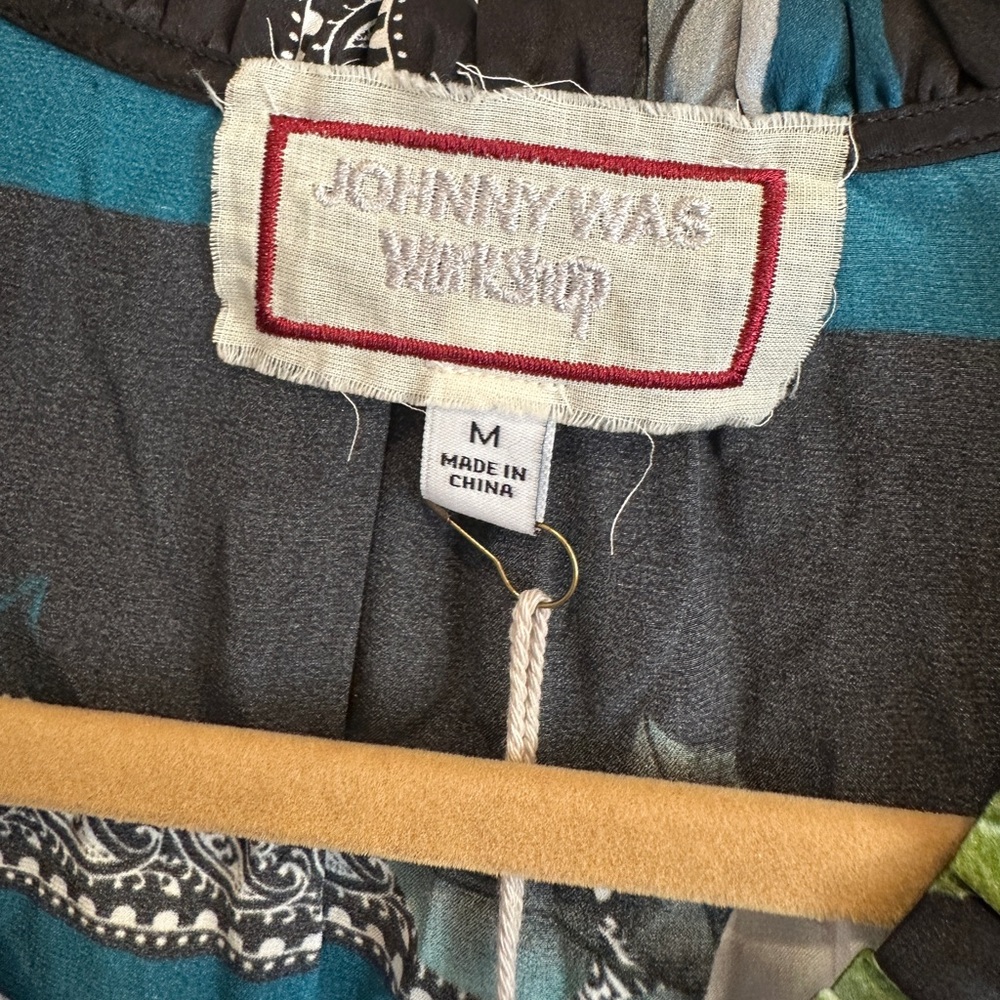 Johnny Was Black and Blue Floral Blouse (NWT) - Picture 4 of 6